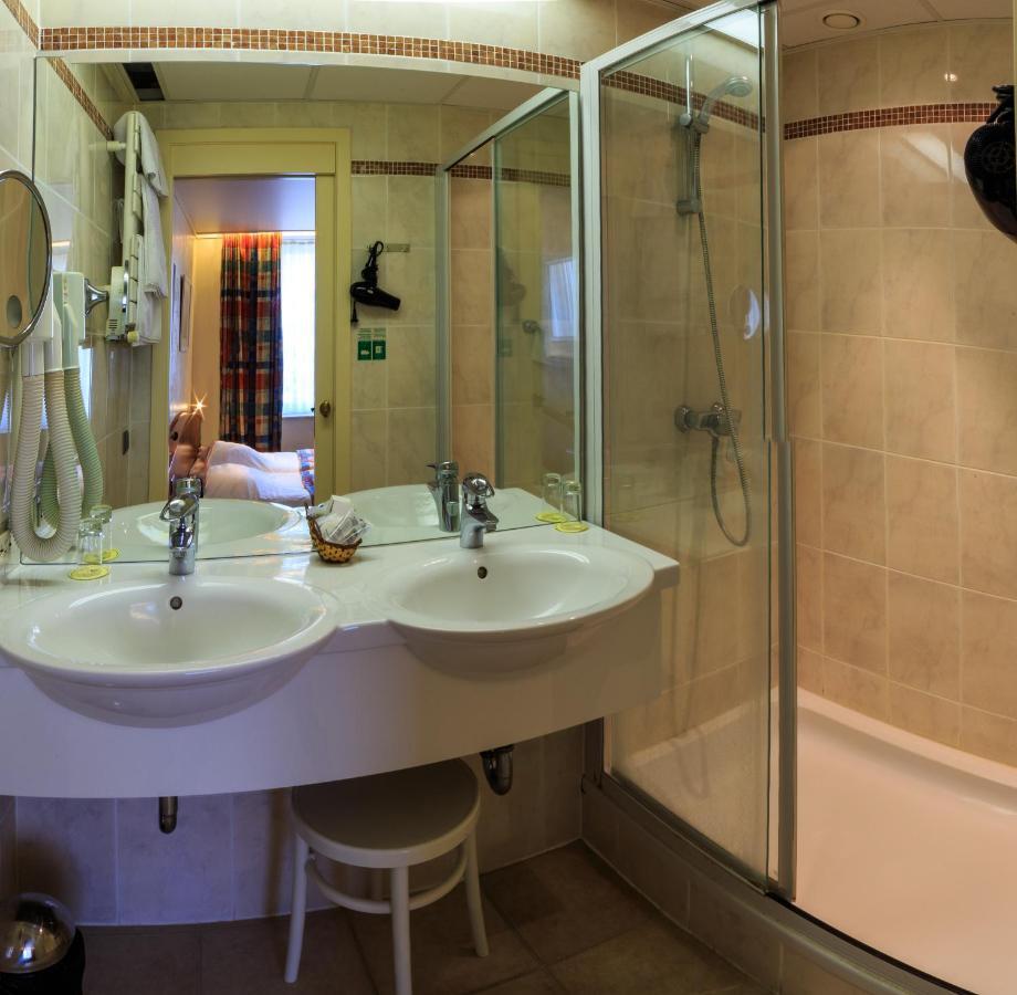 Hotel Pacific Остенде Экстерьер фото